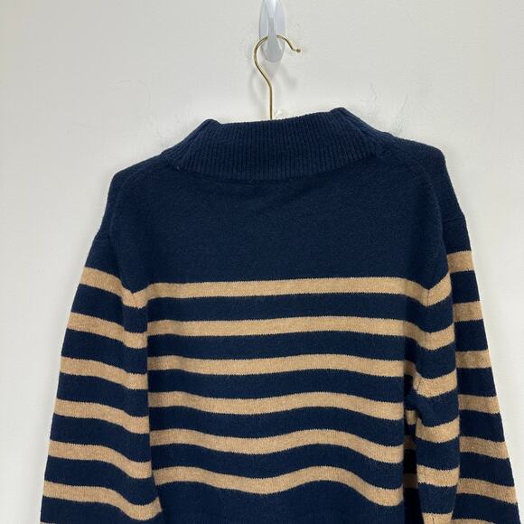 J.Crew Chunky Crewneck Sweater Supersoft Yarn Cropped Oversized Navy XS NWT - Picture 10 of 12